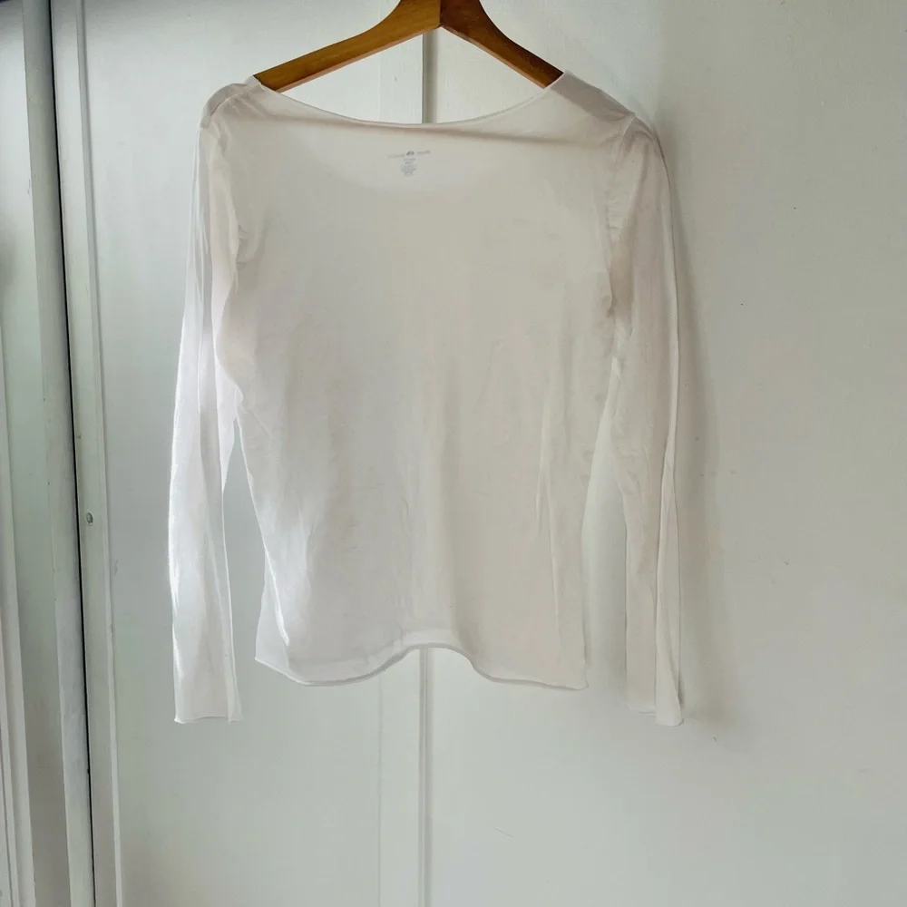 Brandy Melville raw edge white long sleeve - Picture 2 of 3